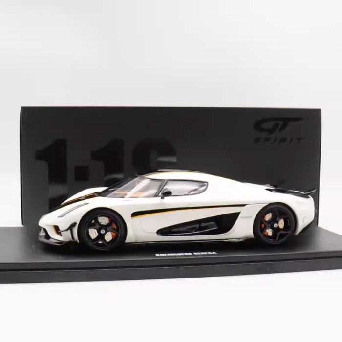 GTSpirit 1: 18 สีขาว Koenigsegg 2018 Koenigseg regera เรซิ่นรถรุ่น