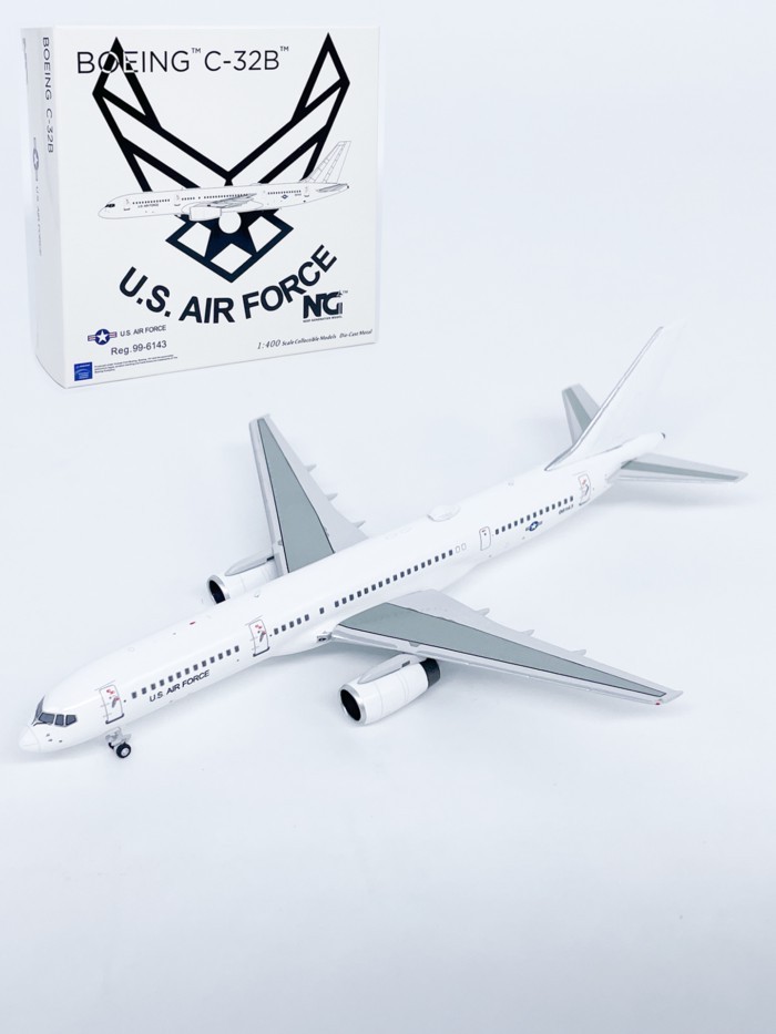 1: 400 US Air Force Boeing C-32B เครื่องบินโดยสารรุ่น 99-6143 เครื่องบินรุ่นเครื่องประดับ NG