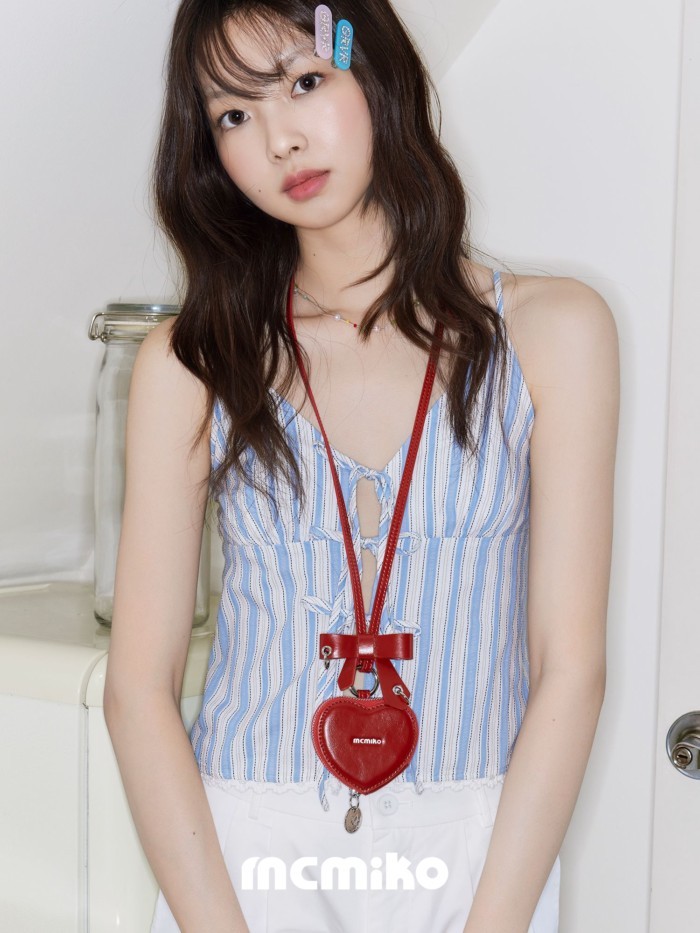 EPPLI Love หูฟังและกระเป๋าจี้พวงกุญแจ ของแท้ สไตล์เฉพาะตัว เสริมความสวยงามให้อุปกรณ์ของคุณ ราคา ถูกที่สุด ดีลบีเคเค แกลเลอรีภาพที่ 4