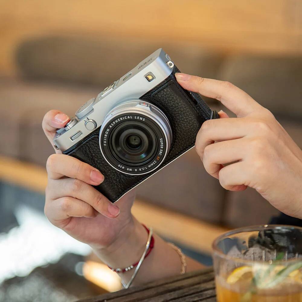 XE5 Handmade กระเป๋ากล้องโลหะและฐาน XE5 กระเป๋าหนังวัวแท้สําหรับ Fujifilm Fuji X-E5 XE5 กรณีป้องกันก