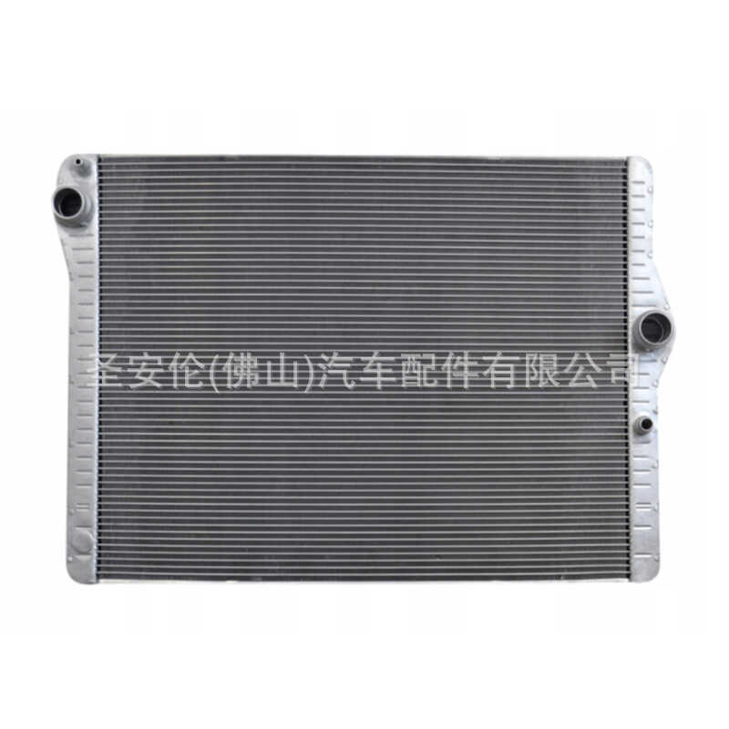 เหมาะสําหรับหม้อน้ําถังน้ํา BMW 4 Series F83 17112284607