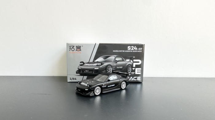 1: 64 Mazda RX7 FD Amemiya Matte Blackรถรุ่นTuoyi POPRACE S24-07