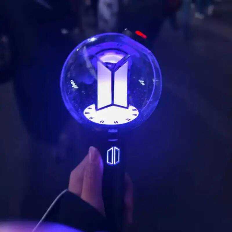C In Stock Ver.4 Lightstick Hot Mini Kpop Army Keychain Light Up Keyring Gifts Toys