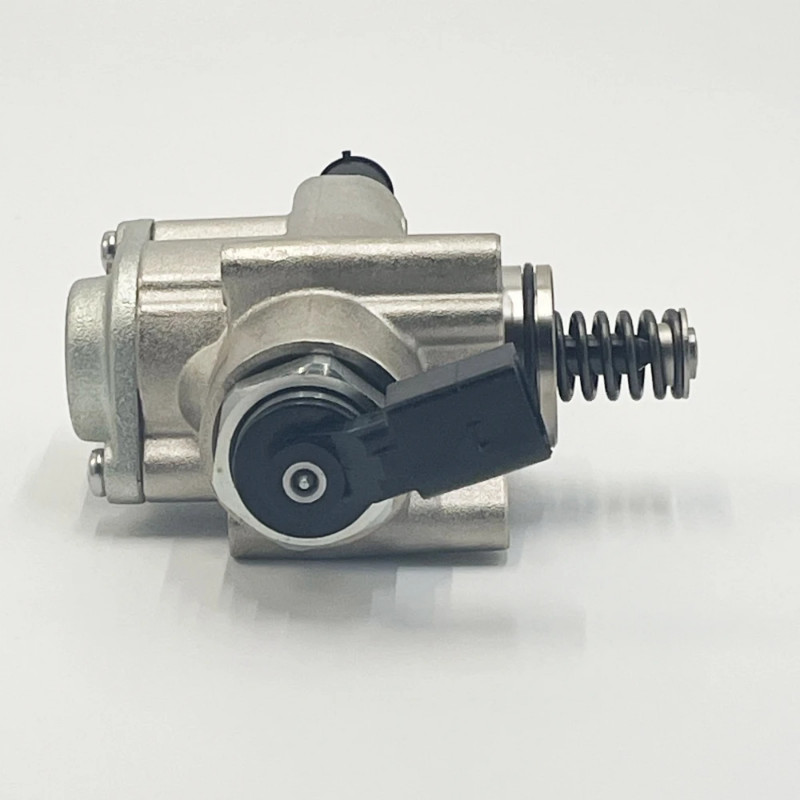 High Pressure Fuel Pump for-Audi 3.2L A4 A5 A6 Quattro Q5 V6  OEM:06E127025G 06E127025AB