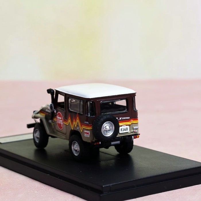Toyota FJ40 Land Cruiser RM 1: 64 ดัดแปลง Off-Road J40 โมเดลรถโลหะผสม