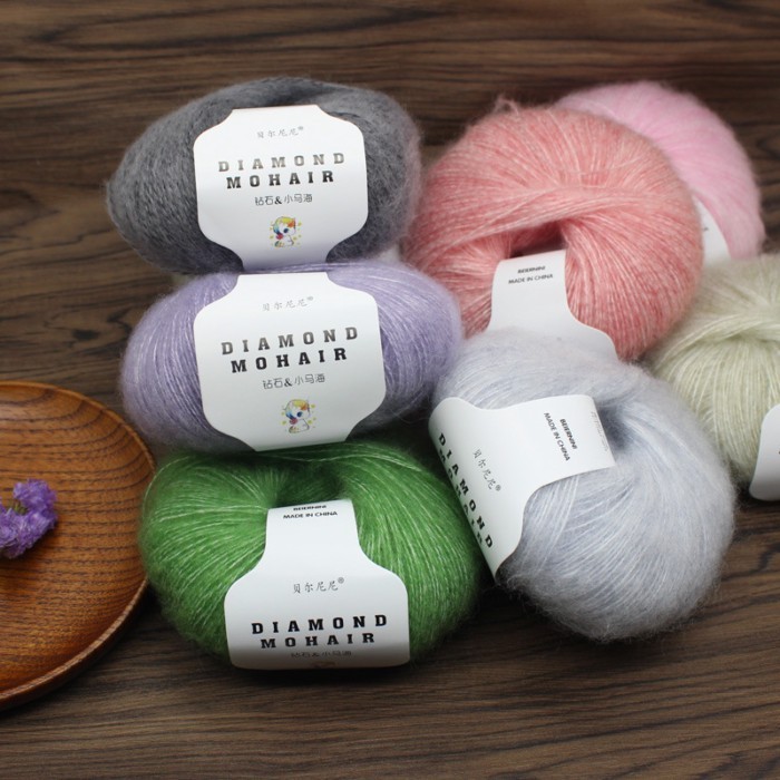 Mohair Yarn Hand-Knitted South African Young Mohair Fine Yarn ถักผ้าพันคอผ้าคลุมไหล่ด้านนอก Wool Bal