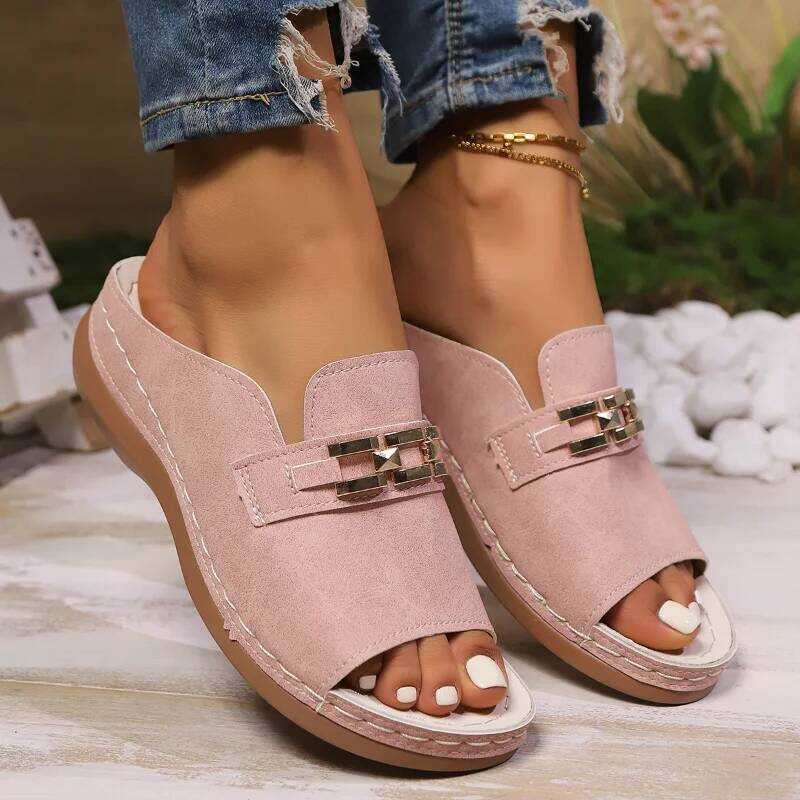 C 2026 Fashion Summer Wedge Heel Thick Soled Slippers Metal Decoration Roman Sandals Fashionable Wo