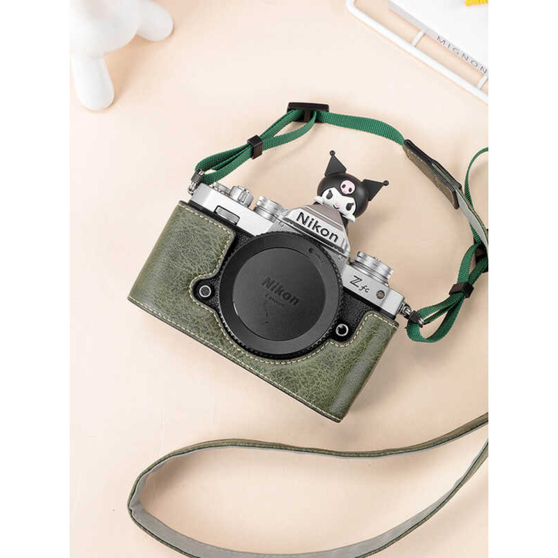 สไตล์ใหม่เหมาะสําหรับกระเป๋ากล้อง Nikon ZFC เคสหนัง ZFC ฐานเคสป้องกันเคสกล้อง