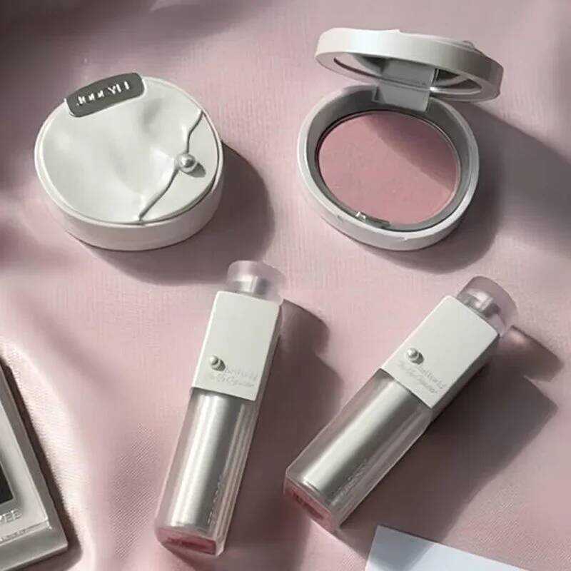 Joocyee Korean Moisturising and waterproof Lipstick Blush Powder Contour & Highlight Face for a Shim