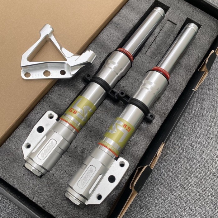 RPM LS โช๊คหน้าแท้ 31-core Ghost Fire M2 Maverick N1S UQI+9 No. M95 E200 ดัดแปลงดิสเบรคคู่