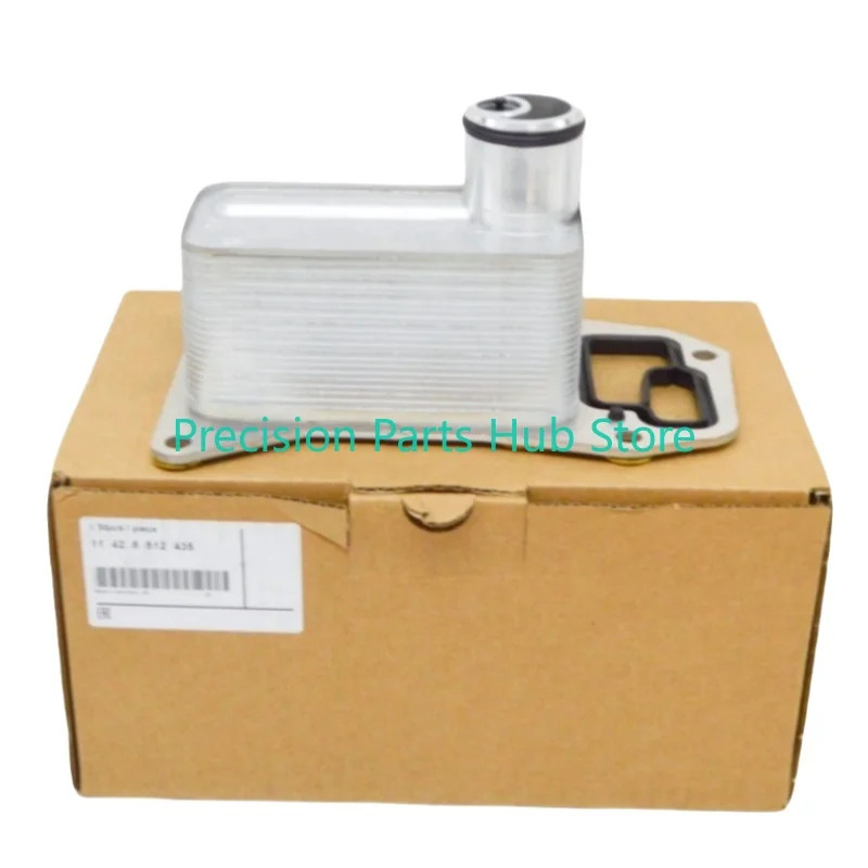 OEM 11428512435 Engine Oil Cooler For BMW 3 5 7 Series E90 E92 E93 E91 F10 F11 F07 F01 F02 F03 F04
