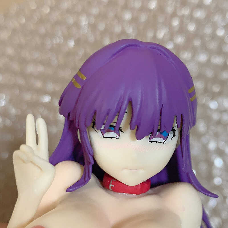 Chizuru Squatting Posture Figure Development Diary Shiina เครื่องประดับตุ๊กตาอะนิเมะพร้อมอุปกรณ์เสริ