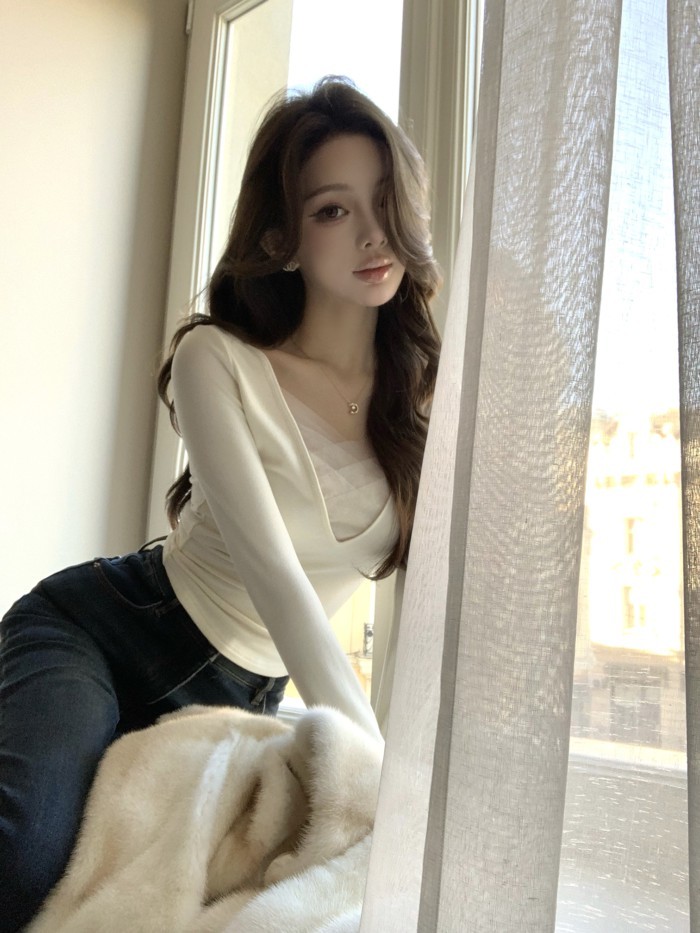 Light Face Ballet เสื้อยืด High-value Soft Top