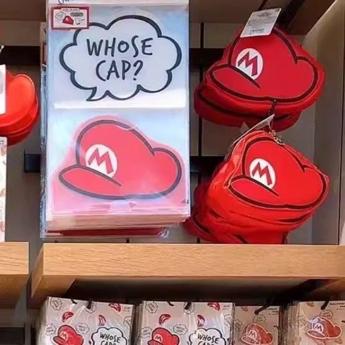 หมวกและกระเป๋าเหรียญธีม Nintendo Super Mario Brothers จาก USJ Osaka