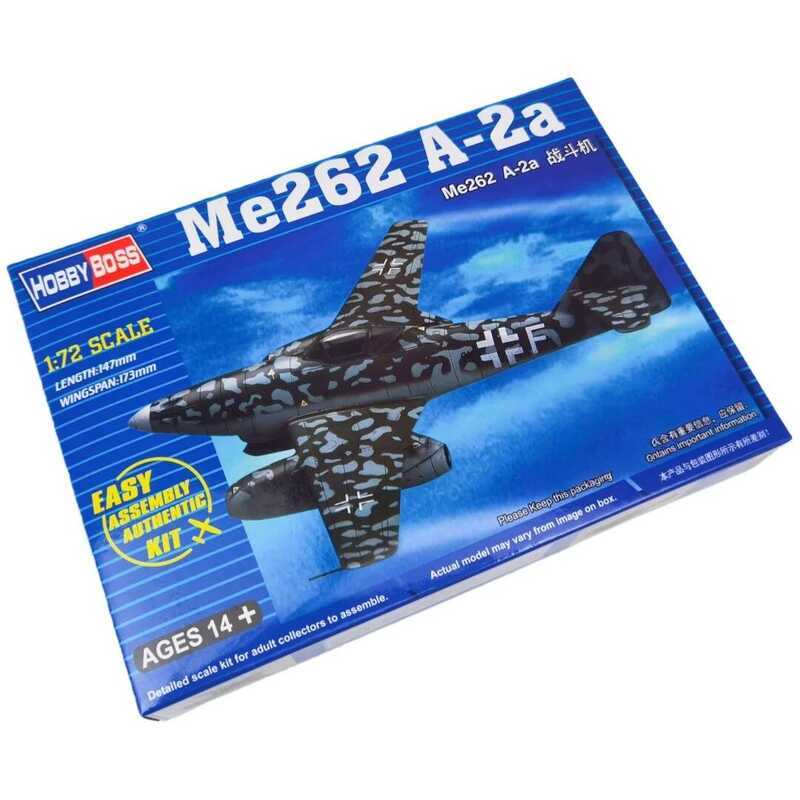 C TRUMPETER 1/72 Me262 A-2A Fighter Assembly Puzzle Model