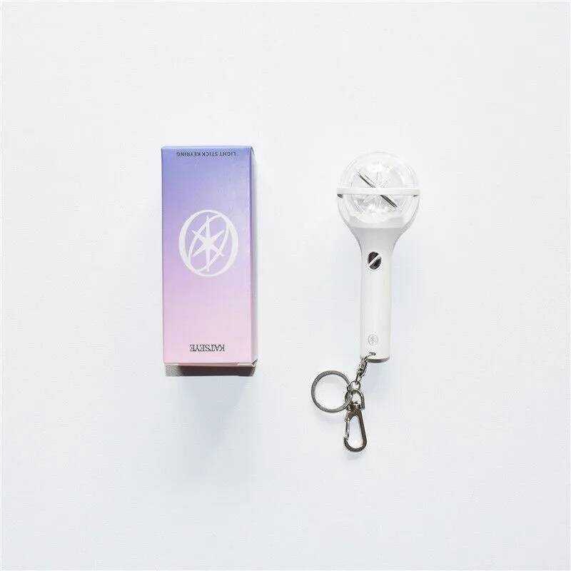 C New Mini Kpop Katseye Lightstick Keychain Light Up Pendant Keyring