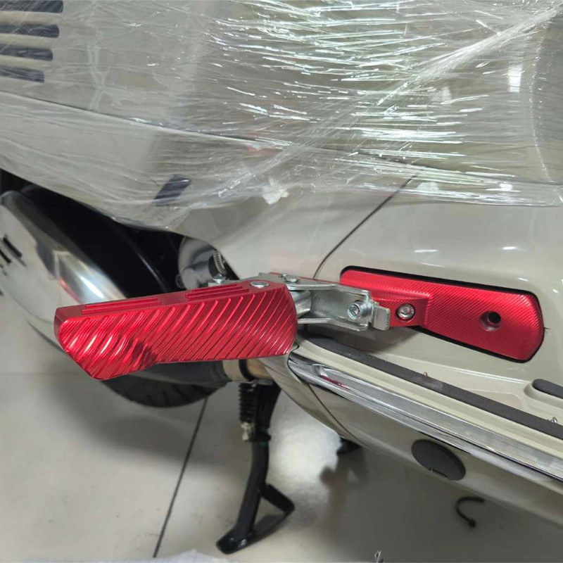 Footrest Foot Peg Pedal For Vespa GTS 300IE Super Sport Touring 300 IE 125 250 125IE 250IE Motorcyc