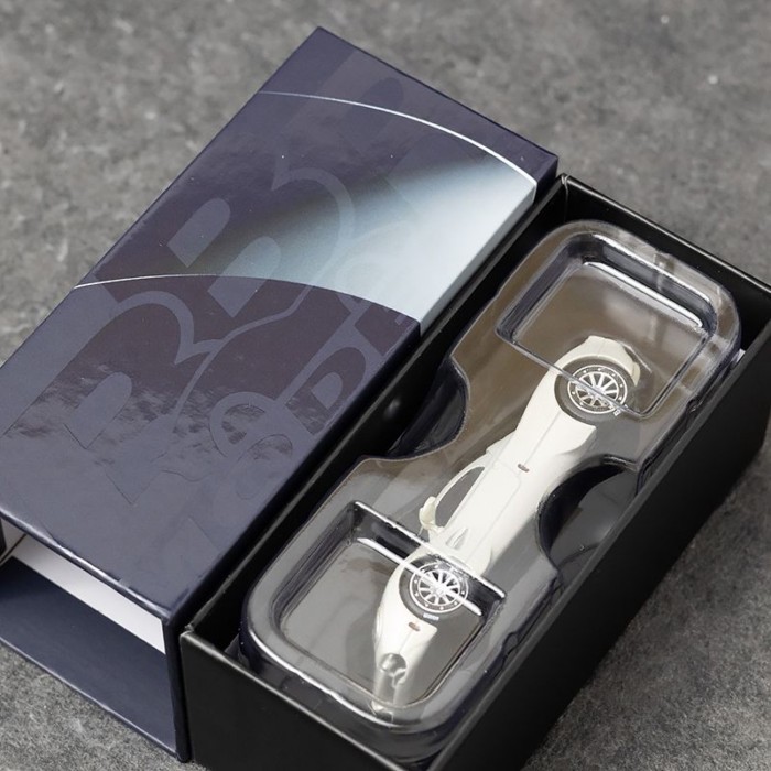 BBR 1: 64 Pagani Utopia Pagani Utopia Grigio Alloy Car Collection เครื่องประดับ