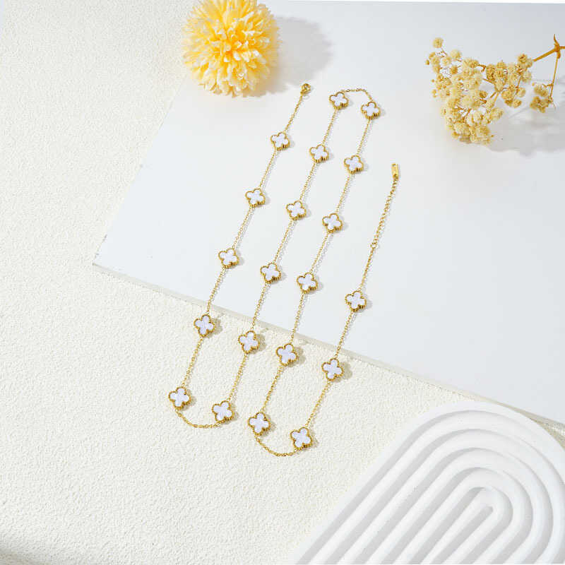 สร้อยคอยาว 90 cm ลวดลายดอกไม้ Clover ในสไตล์ 18K Gold อินเทรนด์