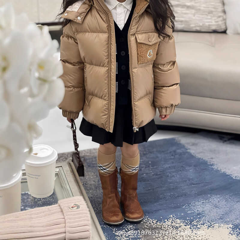 เสื้อแจ็คเก็ต Mengjia มี Collar กระเป๋าตกแต่ง เหมาะสำหรับทั้งผู้ใหญ่และเด็กในฤดูหนาว