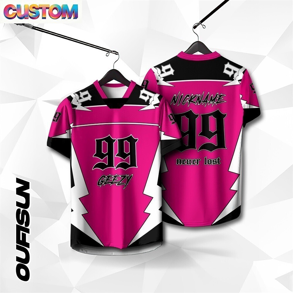 ฟรีชื่อและหมายเลขที่กําหนดเองเสื้อสไตล์เกาหลีเสื้อเจอร์ซีย์คอวีสากลเหมาะสําหรับผู้ชายและผู้หญิงเสื้อยืดสตรีพิมพ์ย้อนยุคขนาดใหญ่จัดส่งที่รวดเร