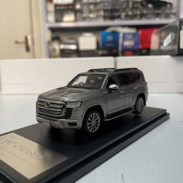 1: 43 Hi-Story Toyota Land Cruiser Land Cruiser LC300 โมเดลรถออฟโรด