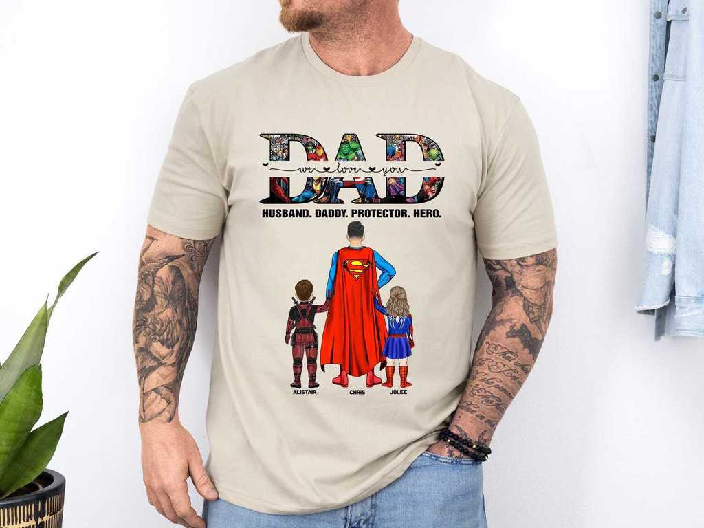 We Love You Dad Custom Superhero เสื้อส่วนบุคคลเสื้อยืดสีขาวเด็กชื่อพ่อS Day สําหรับ Hero Dad Husban