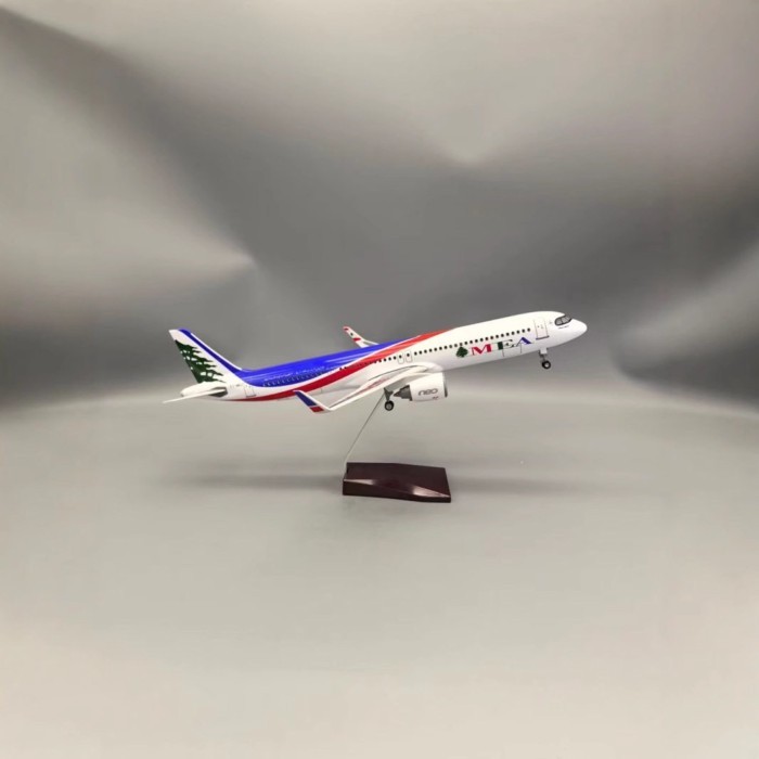47 ซม. Lebanon A321 Airlines Lebanon 321 เครื่องบินผู้โดยสารเครื่องบินพลเรือนจําลองเครื่องบินรุ่นตกแ