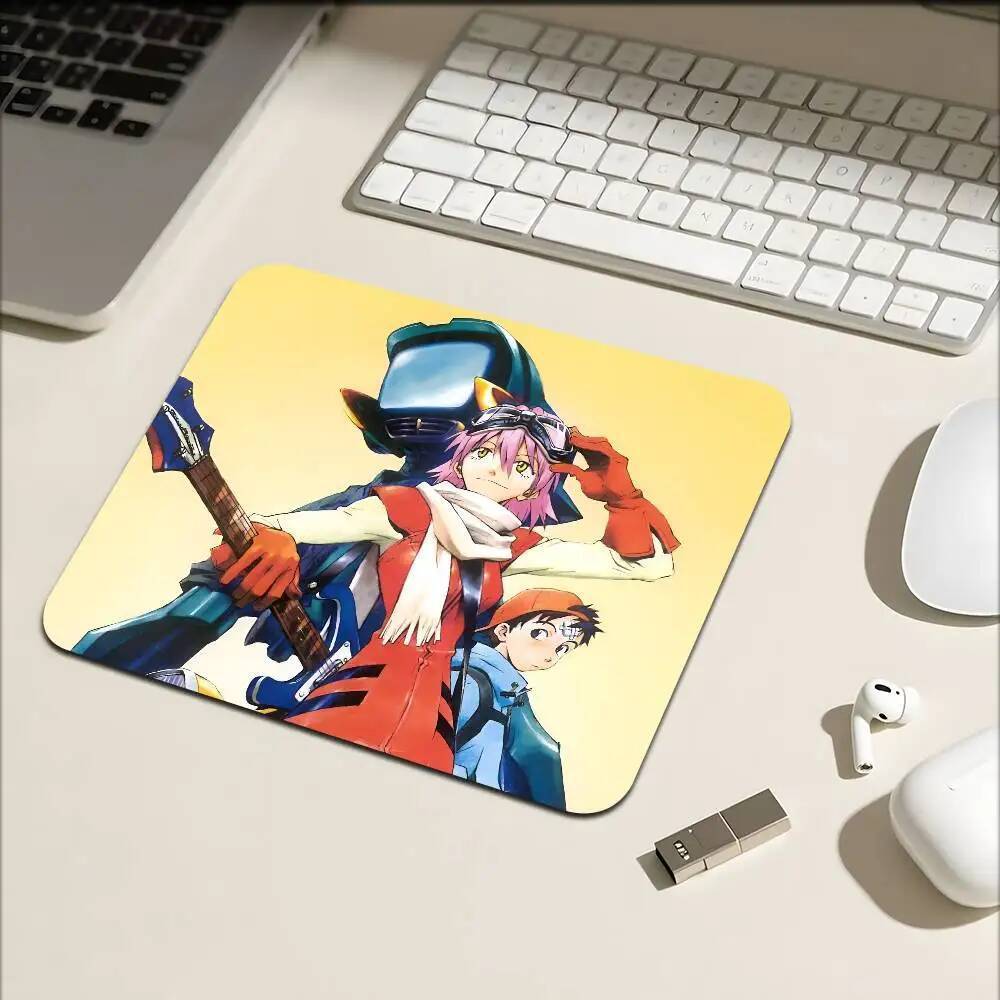 อะนิเมะ F-Flcl Mousepad ขนาดเล็ก LockEdge แผ่นรองเมาส์สําหรับนักเล่นเกมโต๊ะคอมพิวเตอร์ Pad รูปสี่เหล