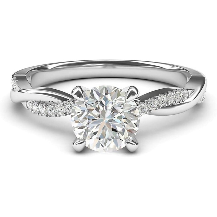 แหวนหมั้นเงินสเตอร์ลิงดีไซน์ Petite Twisted Vine พร้อมเพชรจริง 1.0 CT สไตล์เจ้าสาว