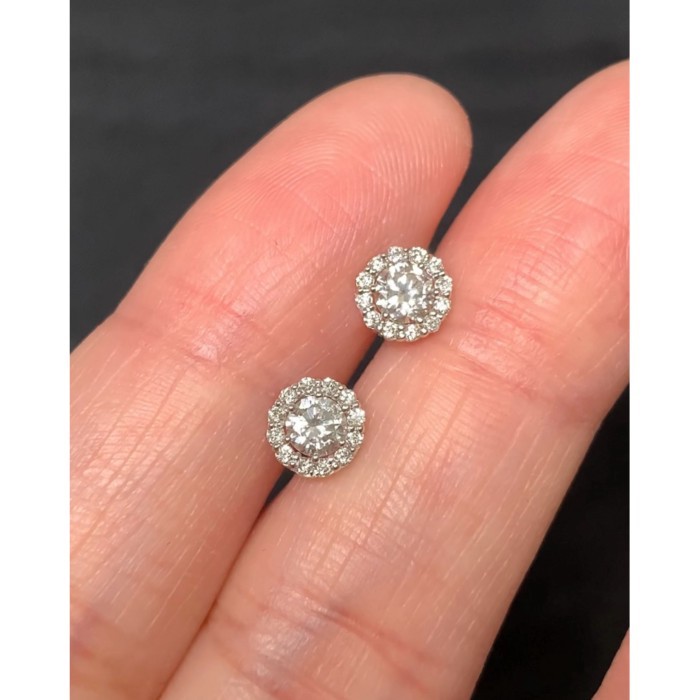 Diamond Delights  ต่างหูทองคำแท้ 9k เพชร lab grown พร้อมใบเซอร์ Certified Lab Grown Diamond 9k Soli