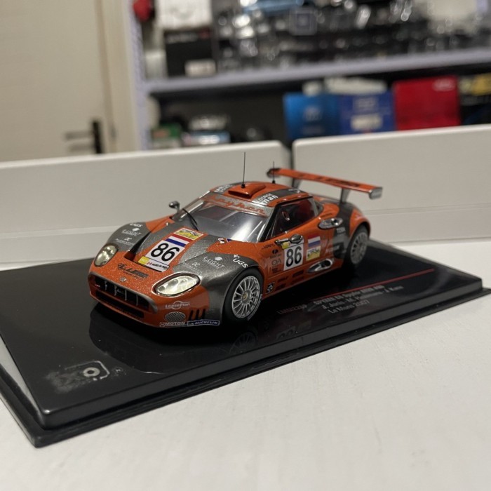 1: 43 IXO SPYKER C8 SPYDER GT2R 2007 Raman Racing Car Model