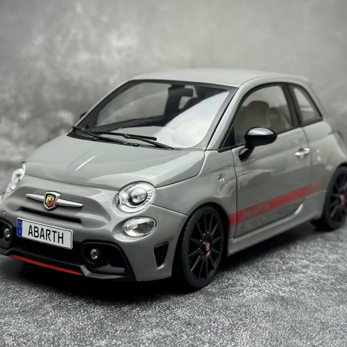 Solido 1/18 FIAT FIAT F595 ABARTH 695 XSR 2022 โมเดลรถโลหะผสม