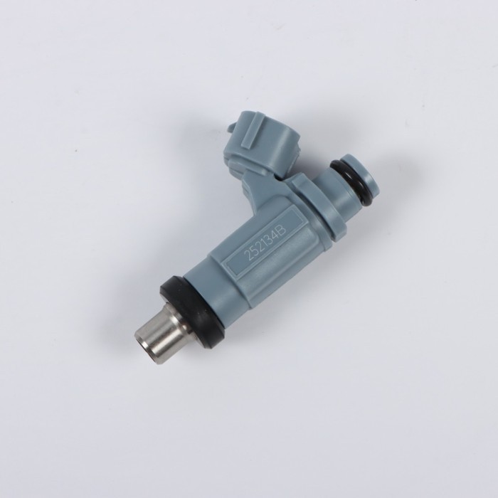 1pc Fuel Injector 15710-31G01 For 2005-2018 Suzuki King Quad 700 750 LTA LT-A700 LT-A750