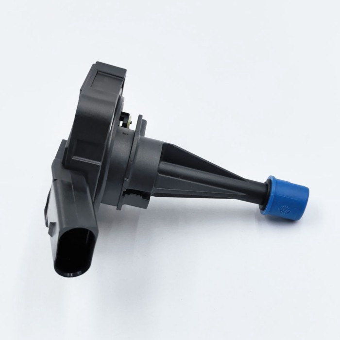 OE:04E907660E 04E907660D 04E907660 04E907660C Engine Oil Tank Level Sensor For Audi A1 A3 VW Golf J