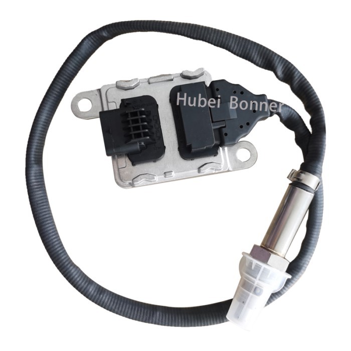 5802463095 SNS3011A 12V NOx Sensor Nitrogen Oxide Oxygen Sensor 5802463095 SNS3011A  SCR Emission S