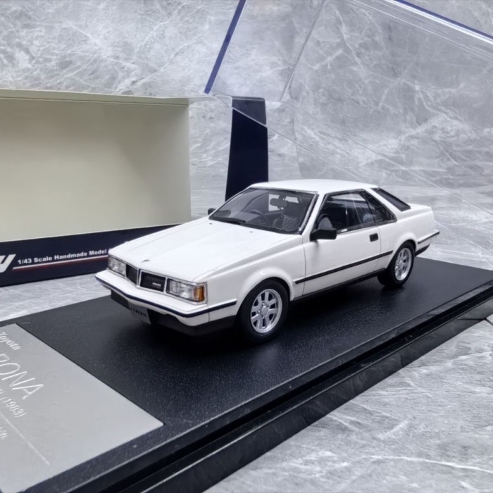 Hi-Story 1/43 Toyota CORONA 1800 1983 รถเรซิ่นรุ่นหน้าต่าง Phenomenon As Shot