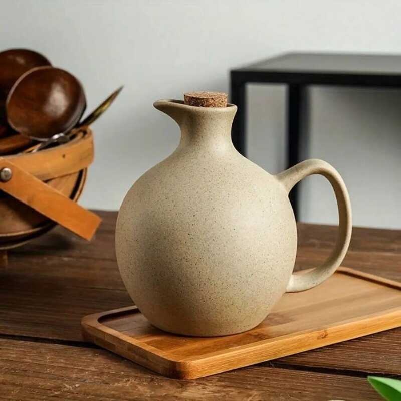 C Coare Pottery Style Large Capacity Oil Bottle Chili Oil Bottle Soy Sauce Olive Oil Storage Contai
