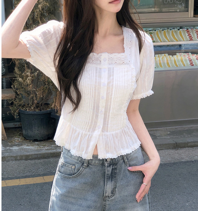 สแควร์คอลูกไม้เย็บจีบเอวแคบลูกไม้ขึ้นพัฟแขนเสื้อ  101998