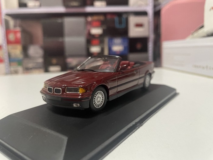 1: 43 Mini Cut BMW E36 325i 1993 Cabriolet BMW 3 Series Convertible Model สีแดง