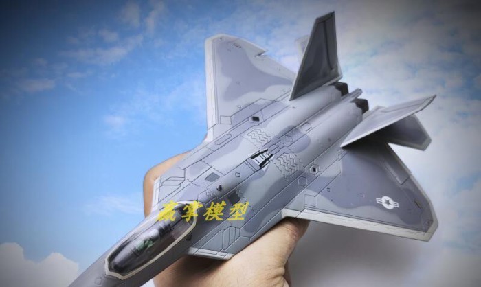จัดส่งฟรี 1/72 อเมริกัน F22 Raptor Stealth Fighter โลหะผสมคอลเลกชันจําลองทหารรุ่นตกแต่งผลิตภัณฑ์สําเ