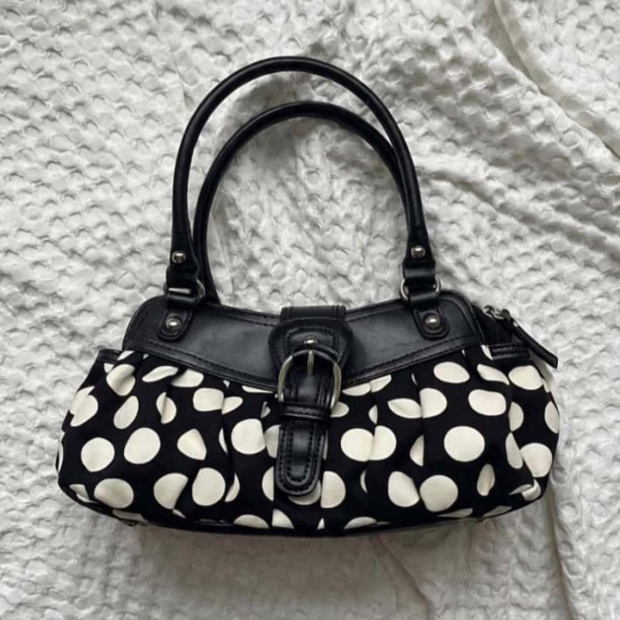 Retro สีดําสีขาว Polka Dot รักแร้ Order กระเป๋าสะพายผู้หญิง 2026 แฟชั่นสไตล์ใหม่ Millennium Y2K กระเป๋า Messenger แบบพกพา