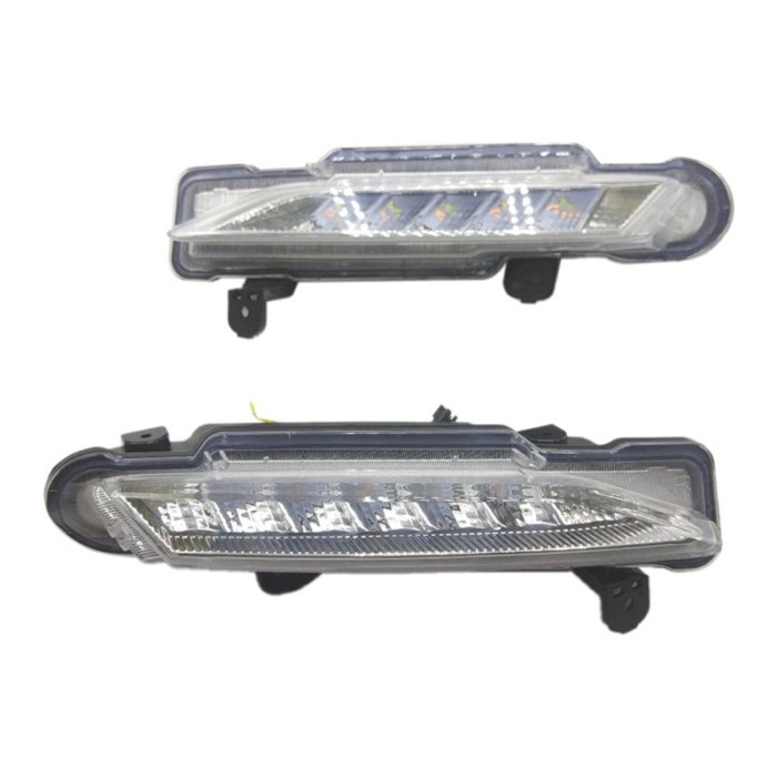 Authentic Front Fog Light Daytime Running Light Turn Signal Light (Yellow Turn Signal Light) For To