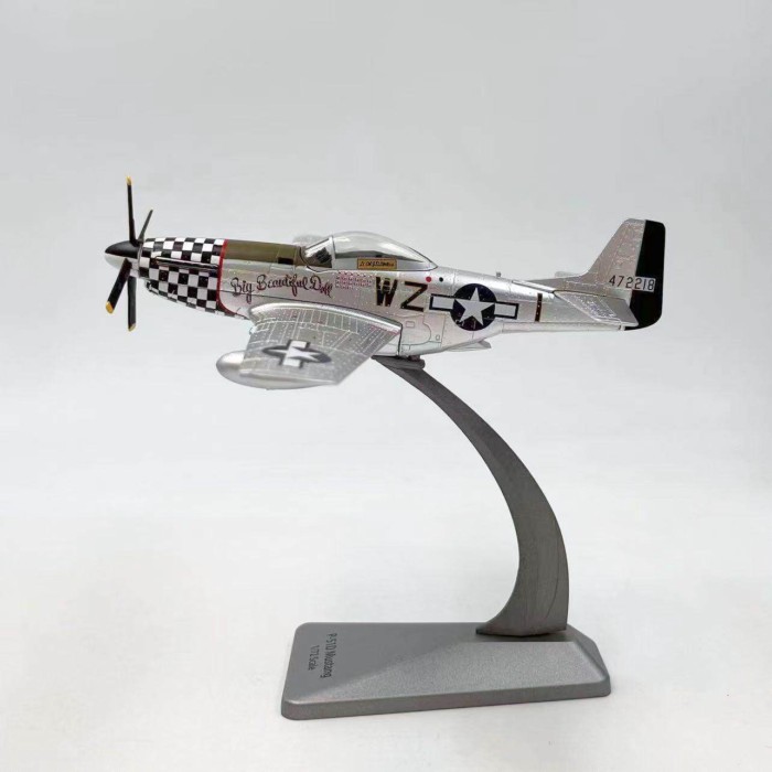 1: 72 World War II Alliance US Army Airlines P-51D Mustang Fighter ผลิตภัณฑ์สําเร็จรูปโลหะผสมเครื่อง