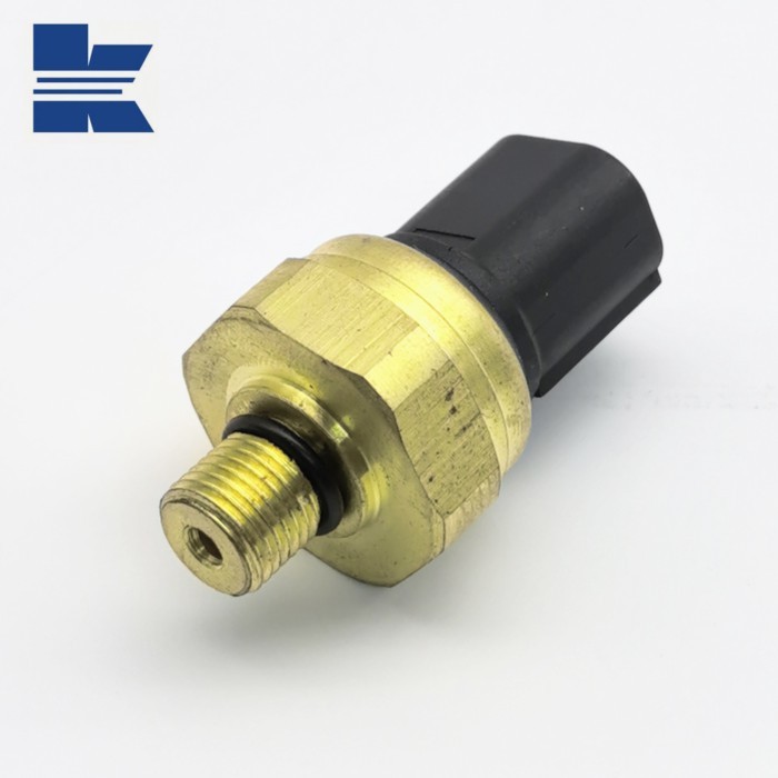 Auto Exhaust Fuel Pressure Sensor For Mercedes-Benz W204 W212 E350 S212/For Freightliner Sprinter