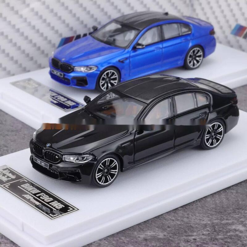 {{ของเล่นวิวิวิ}} HW Howie Model 1:64 BMW M5 F80 Black Blue Alloy Car Model 360528