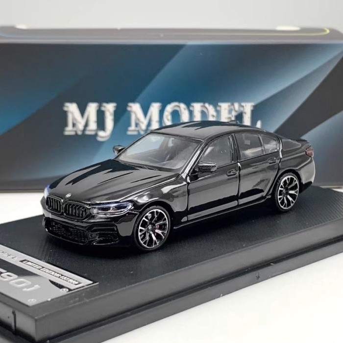 MJ 1/64 BMW 5 Series BMW M5 F90 รถจําลองรถรุ่น