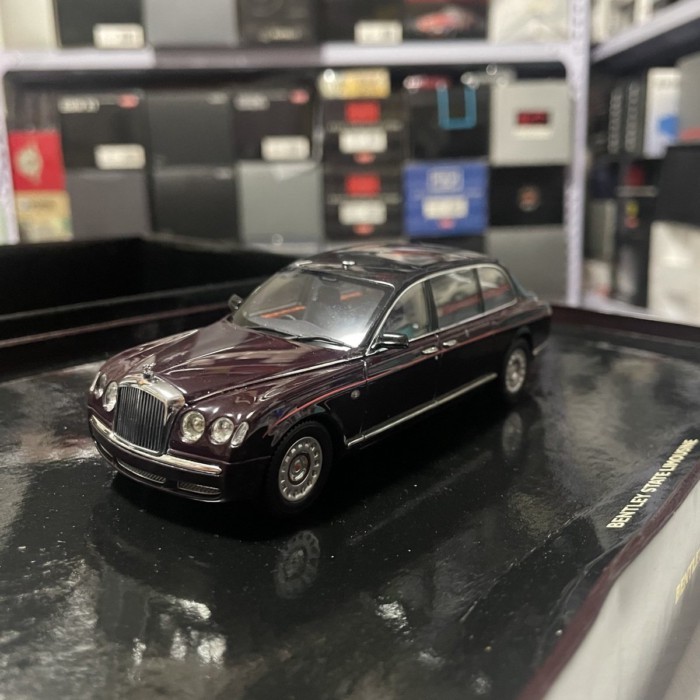 1: 43 Mini Cut Bentley Queen Bentley state limousine 2002 โมเดลรถ
