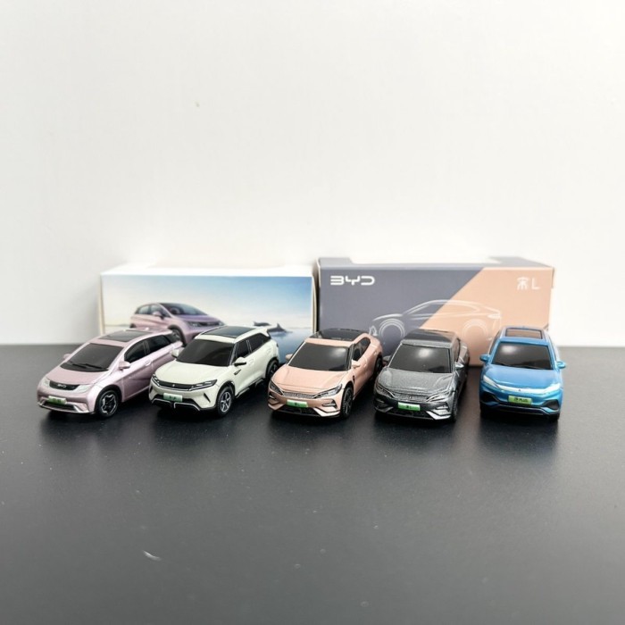 1: 64 โรงงานเดิม BYD Song L Yuan up Yuan plus Dolphin Mini BYD รถโลหะผสมรุ่นจําลอง
