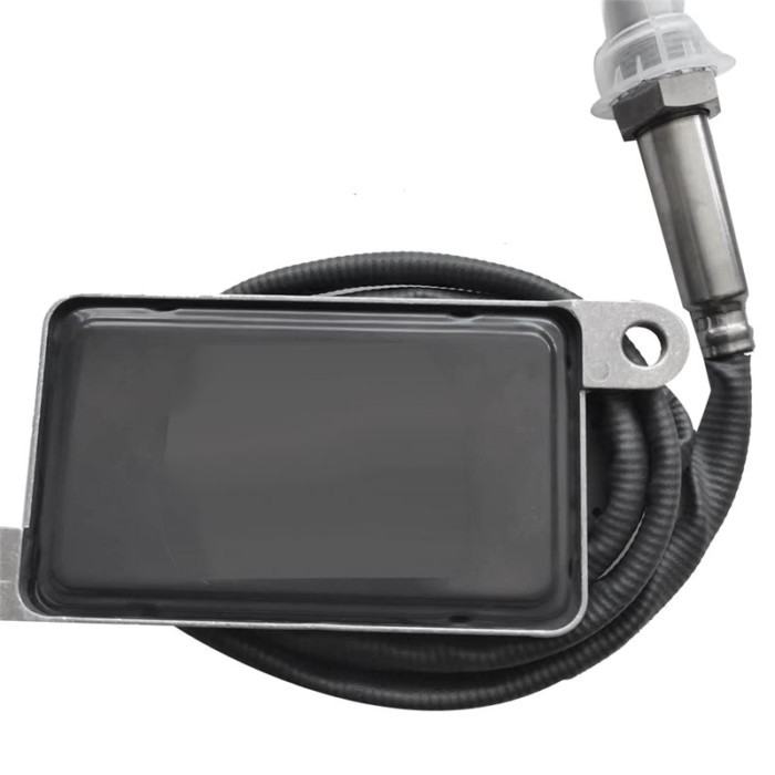 Authentic 24V Nox Sensor Black Sensor 5801754016 5WK96733B NOX Sensor Nitrogen Oxygen Sensor For IV